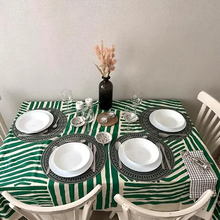 Villa Pink House By The Seashore 2 Bedroom Fiber Internet