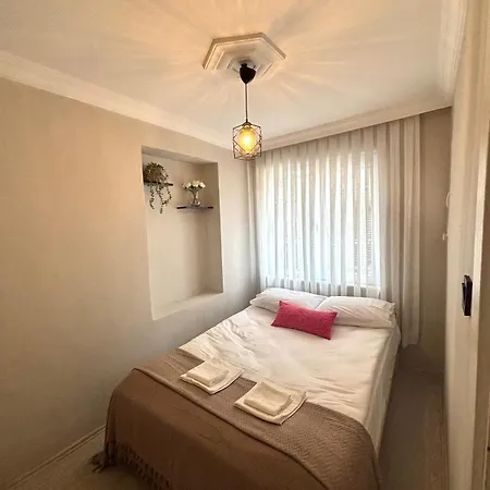 Villa Pink House By The Seashore 2 Bedroom Fiber Internet